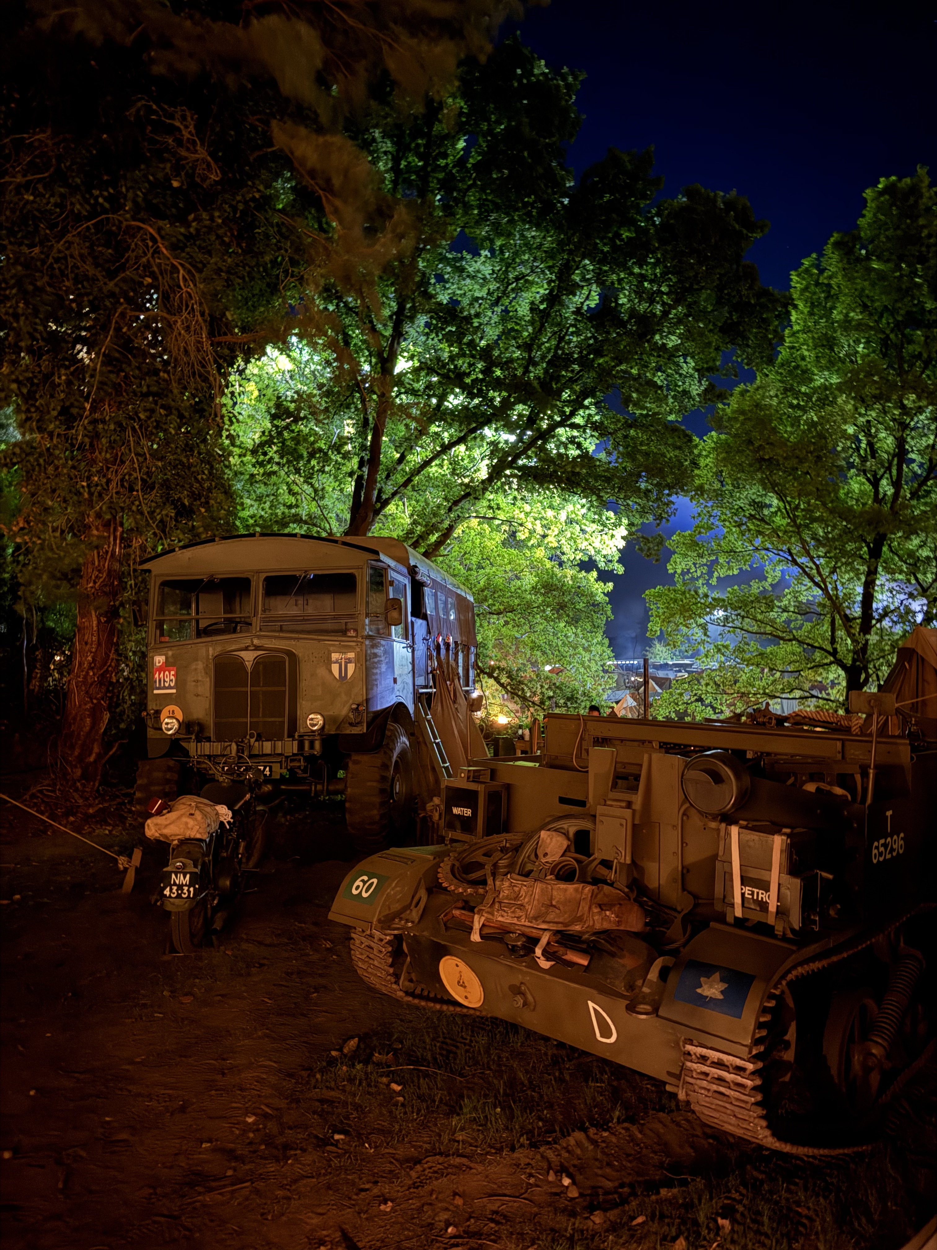 Bren Carrier + Matador